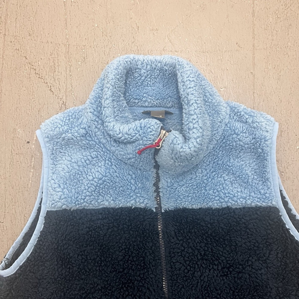 Eddie Bauer Fast Fleece Plush Vest Womens M Regular Fit Gorpcore Hiking Outdoors - Picture 3 of 11